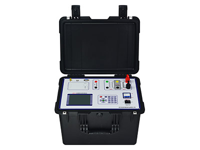 互感器伏安特性综合测试仪（前视图）