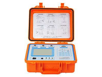 互感器二次压降及负荷测试仪（前视图）